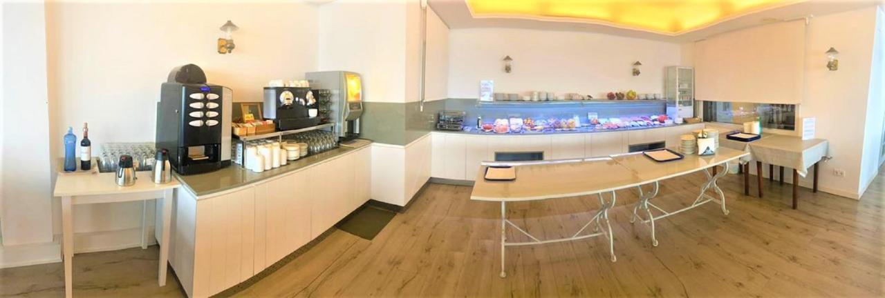 Hotel Mediterrani Calella De Palafrugell Ngoại thất bức ảnh